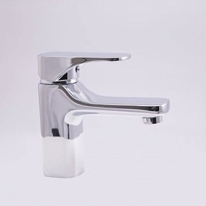 Смеситель для раковины Oute T0301