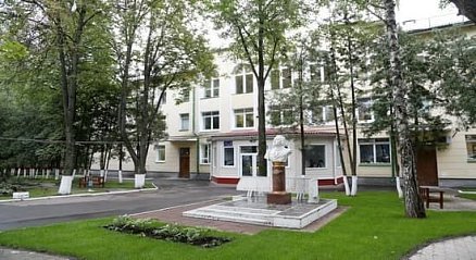 Поставки плитки для Ломоносовской школы